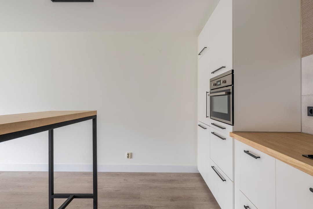 Luxury Apartment in Rotterdam City Center with Panoramic Views — 12
