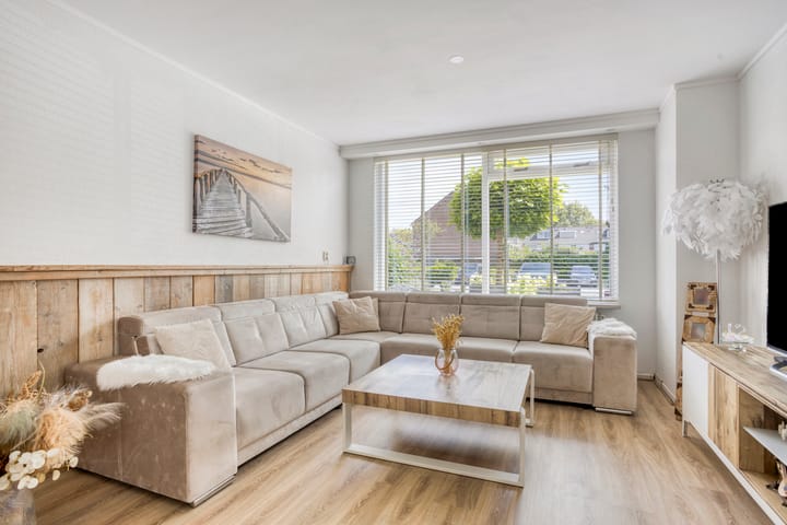 Foto 2 van Saturnuslaan 45