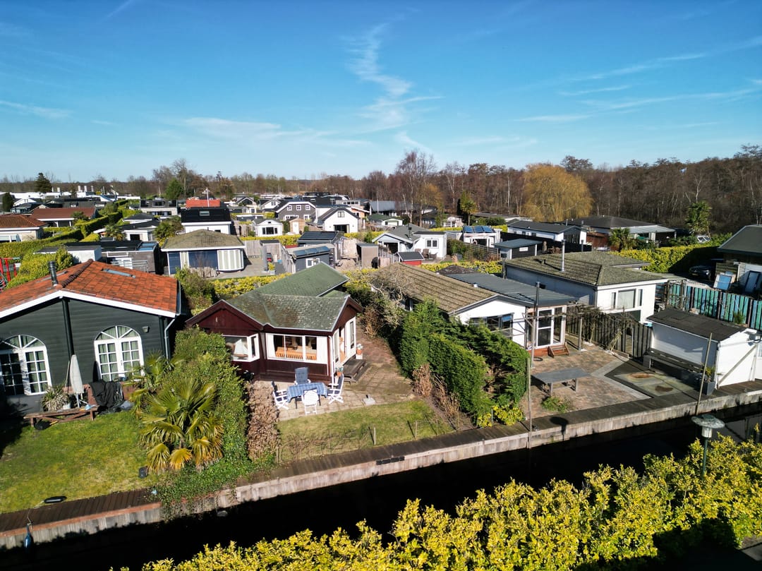 Photo 2 of Oud-Loosdrechtsedijk 113-CT2