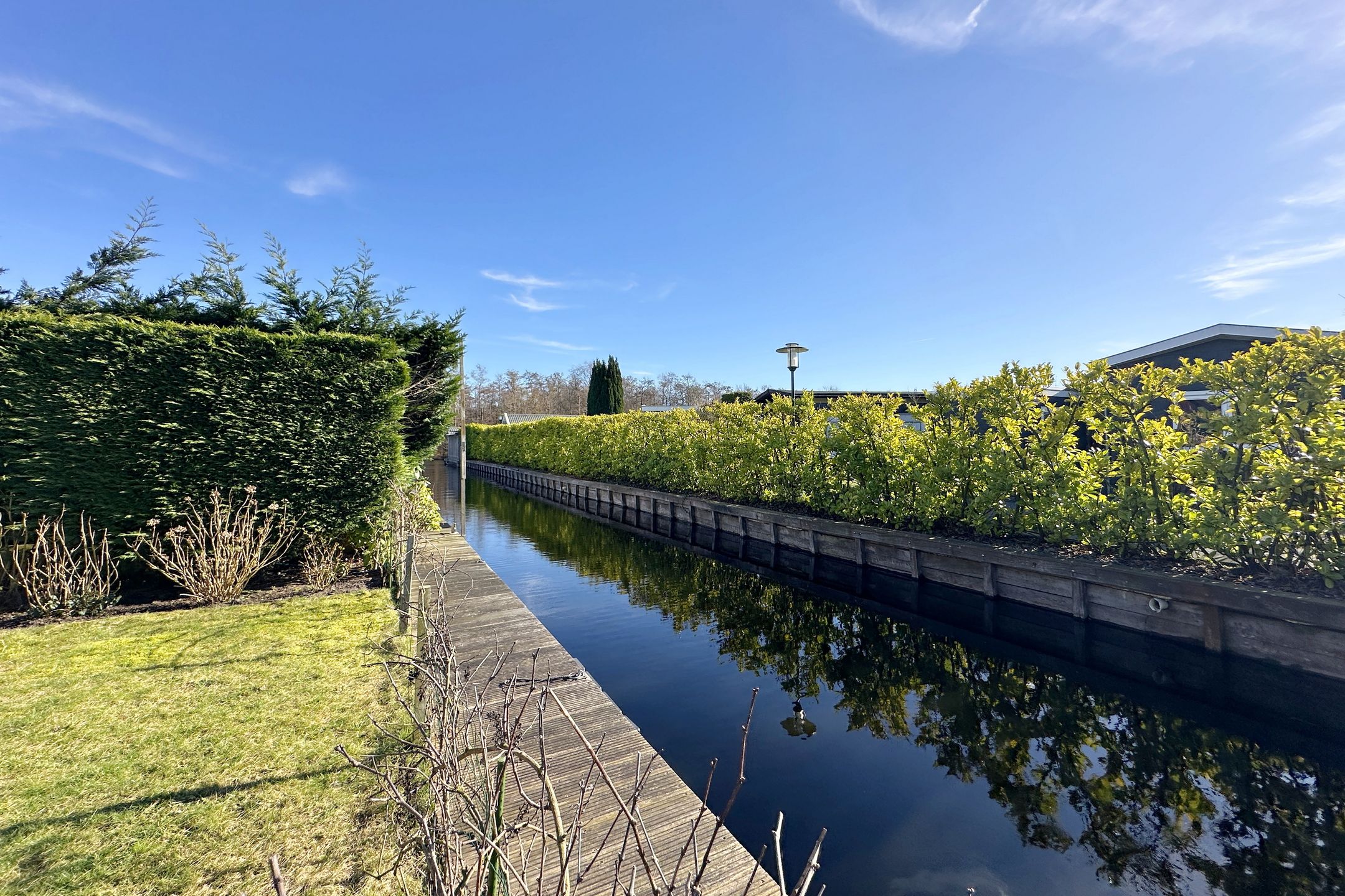 Photo 18 of Oud-Loosdrechtsedijk 113-CT2