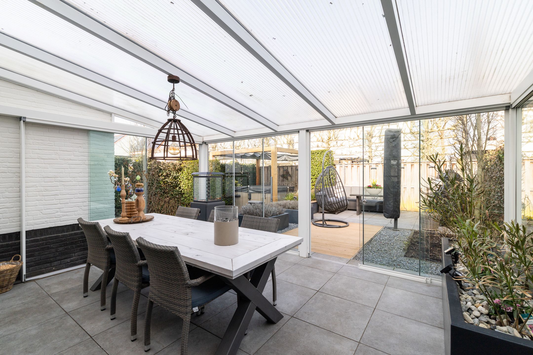 Sustainable Luxury Family Home with Jacuzzi and Solar Energy — 51
