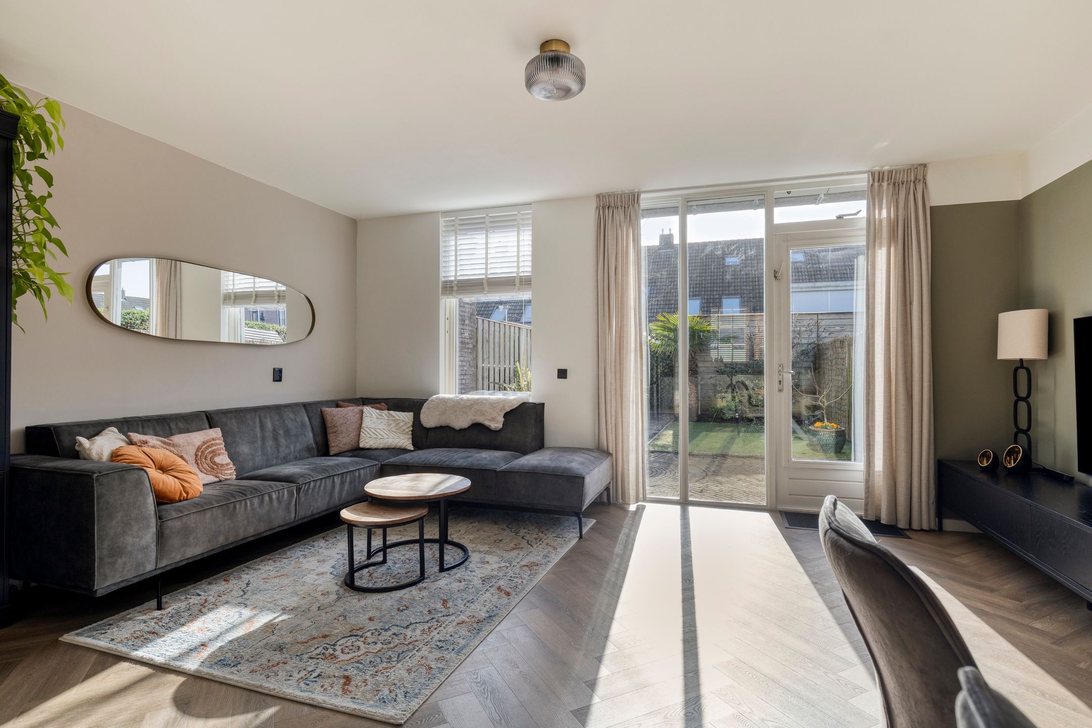 Foto 3 van Carry van Bruggenstraat 13