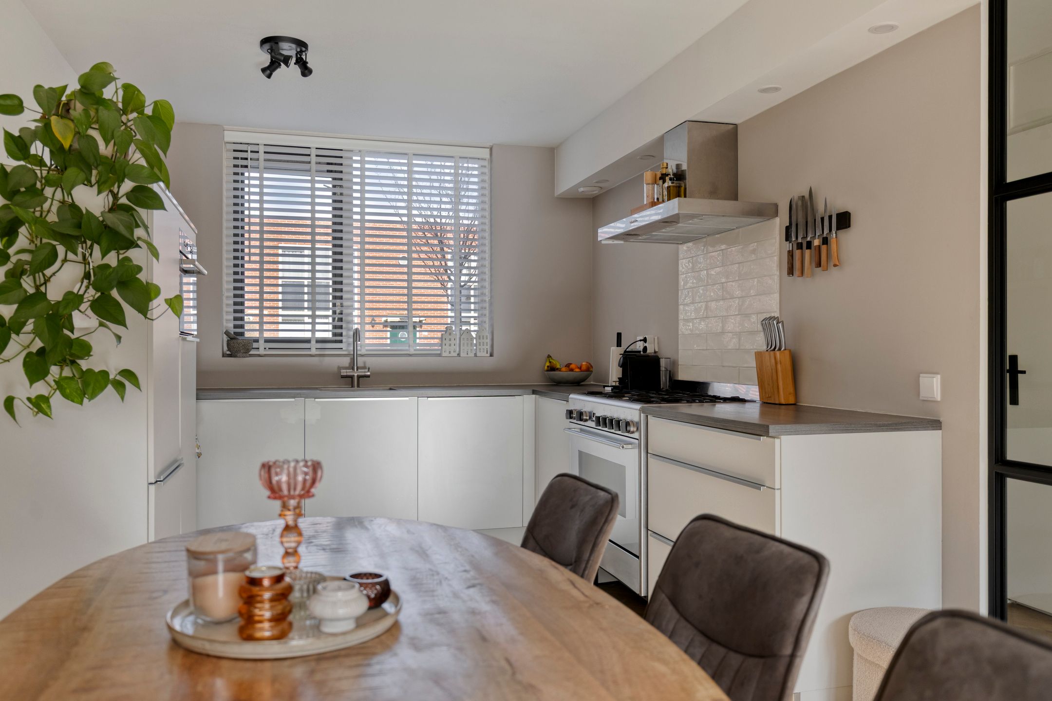 Foto 12 van Carry van Bruggenstraat 13