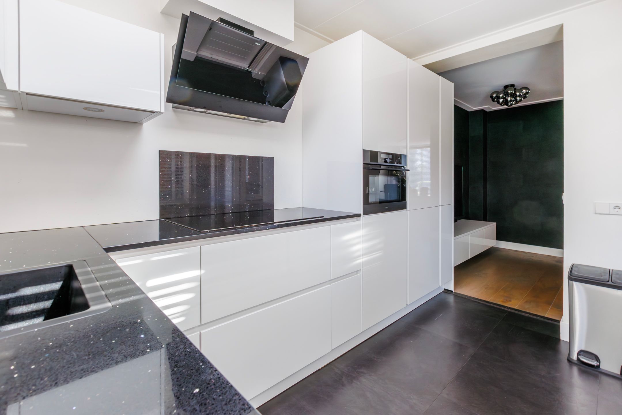 Foto 9 van van Enststraat 21