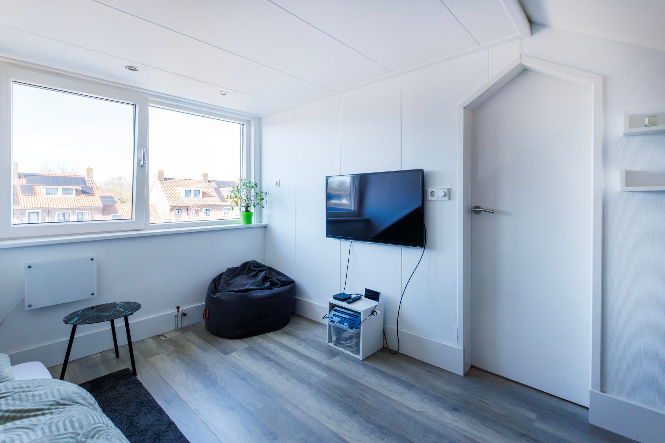 Foto 30 van van Enststraat 21