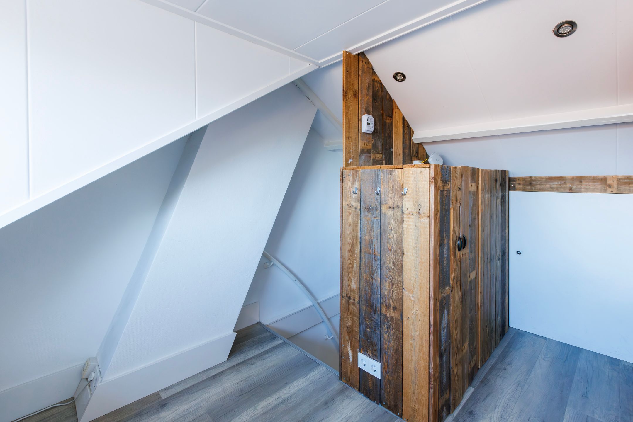 Foto 33 van van Enststraat 21