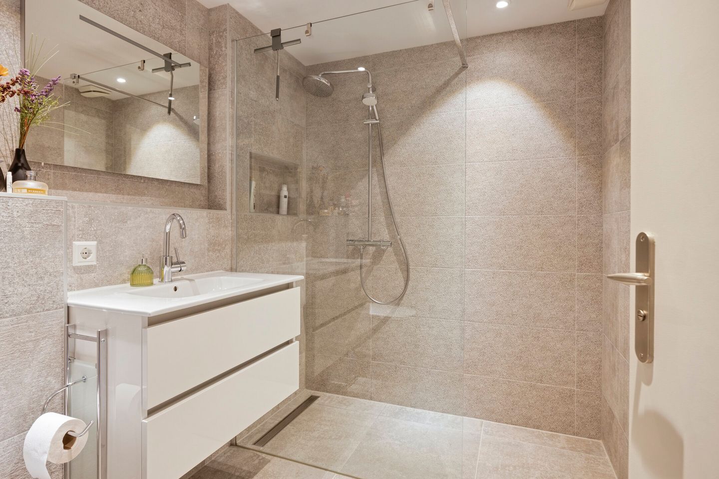 Foto 5 van Nieuwenhagerheidestraat 83