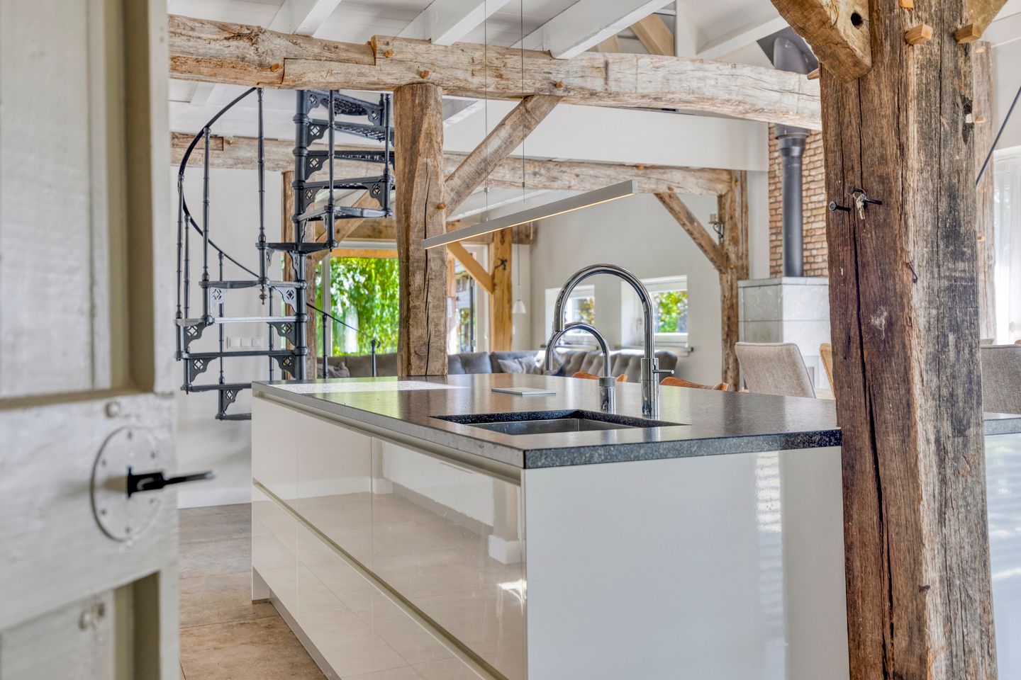 Photo 10 of Burgemeester Buijsstraat 23