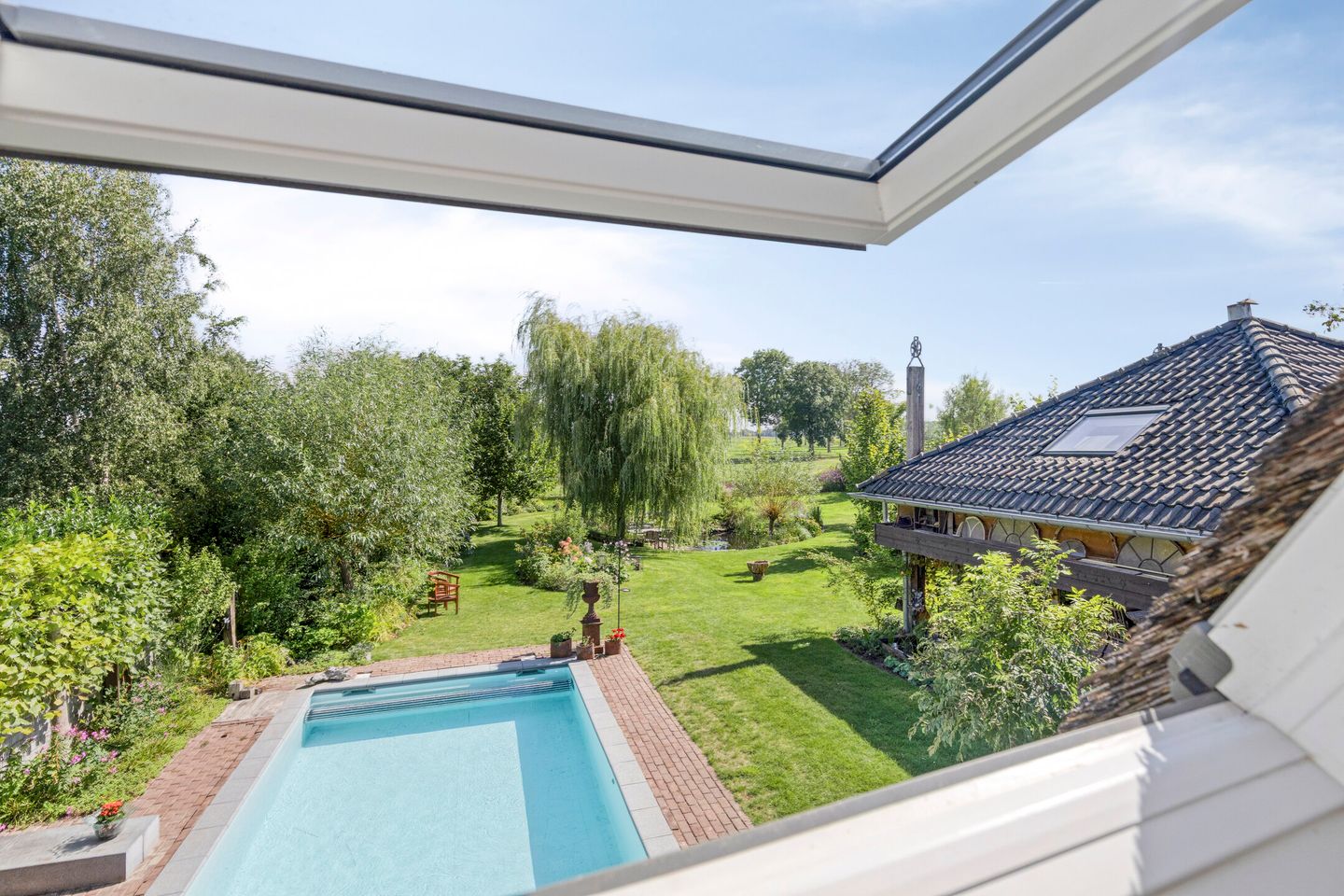 Photo 35 of Burgemeester Buijsstraat 23