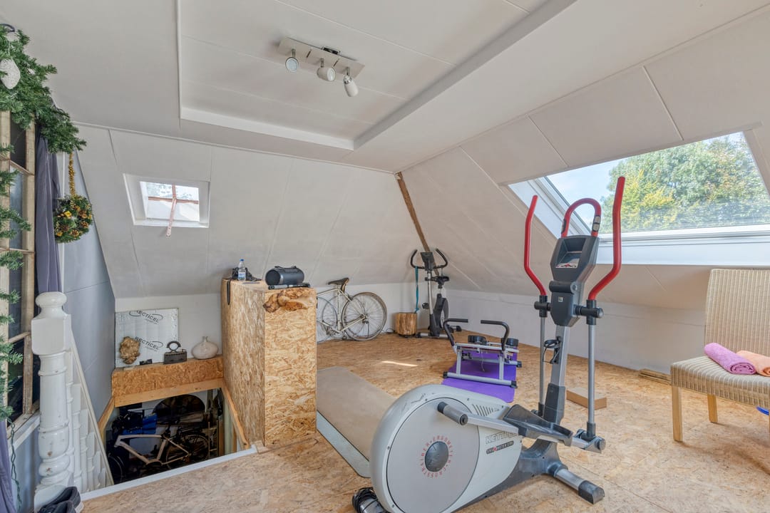 Photo 46 of Burgemeester Buijsstraat 23