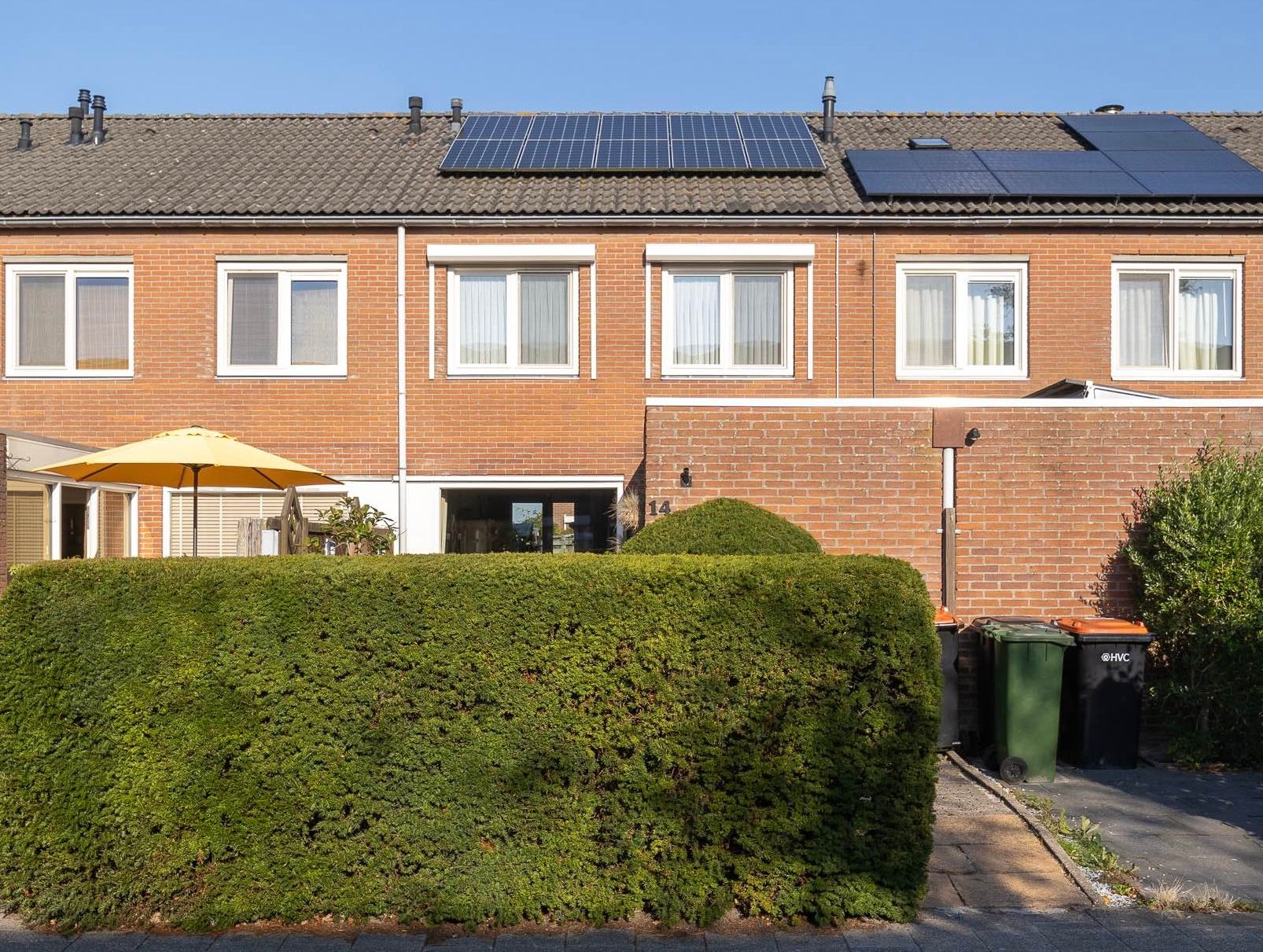 Buying a house in The Netherlands., Hooiklamp 14
