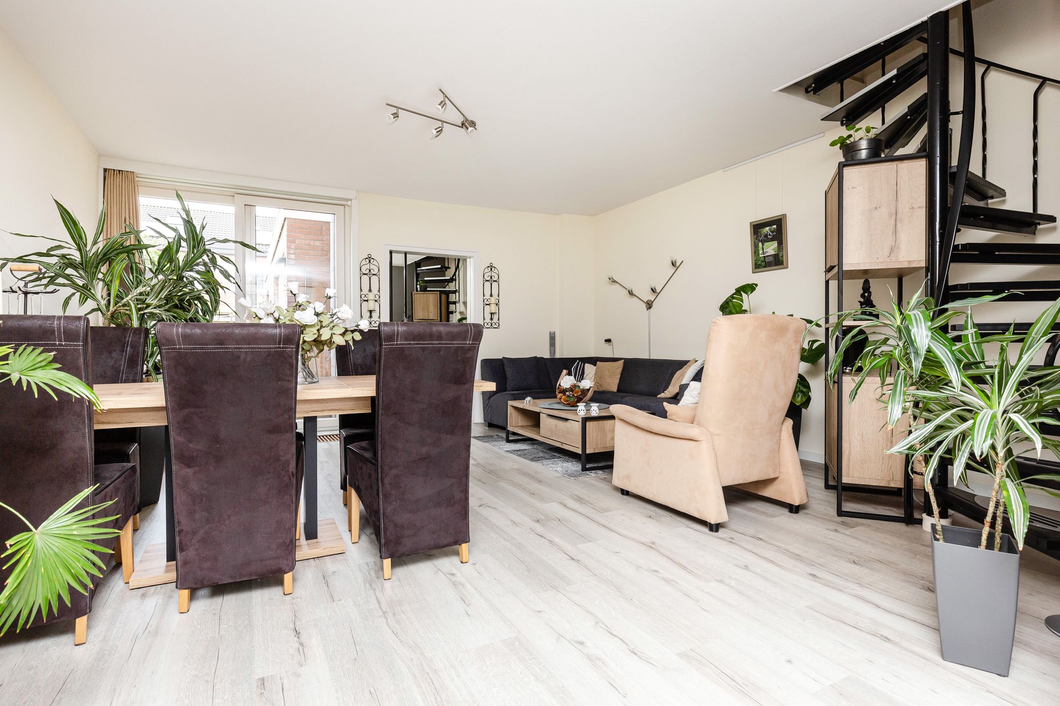 Foto 9 van Hooiklamp 14