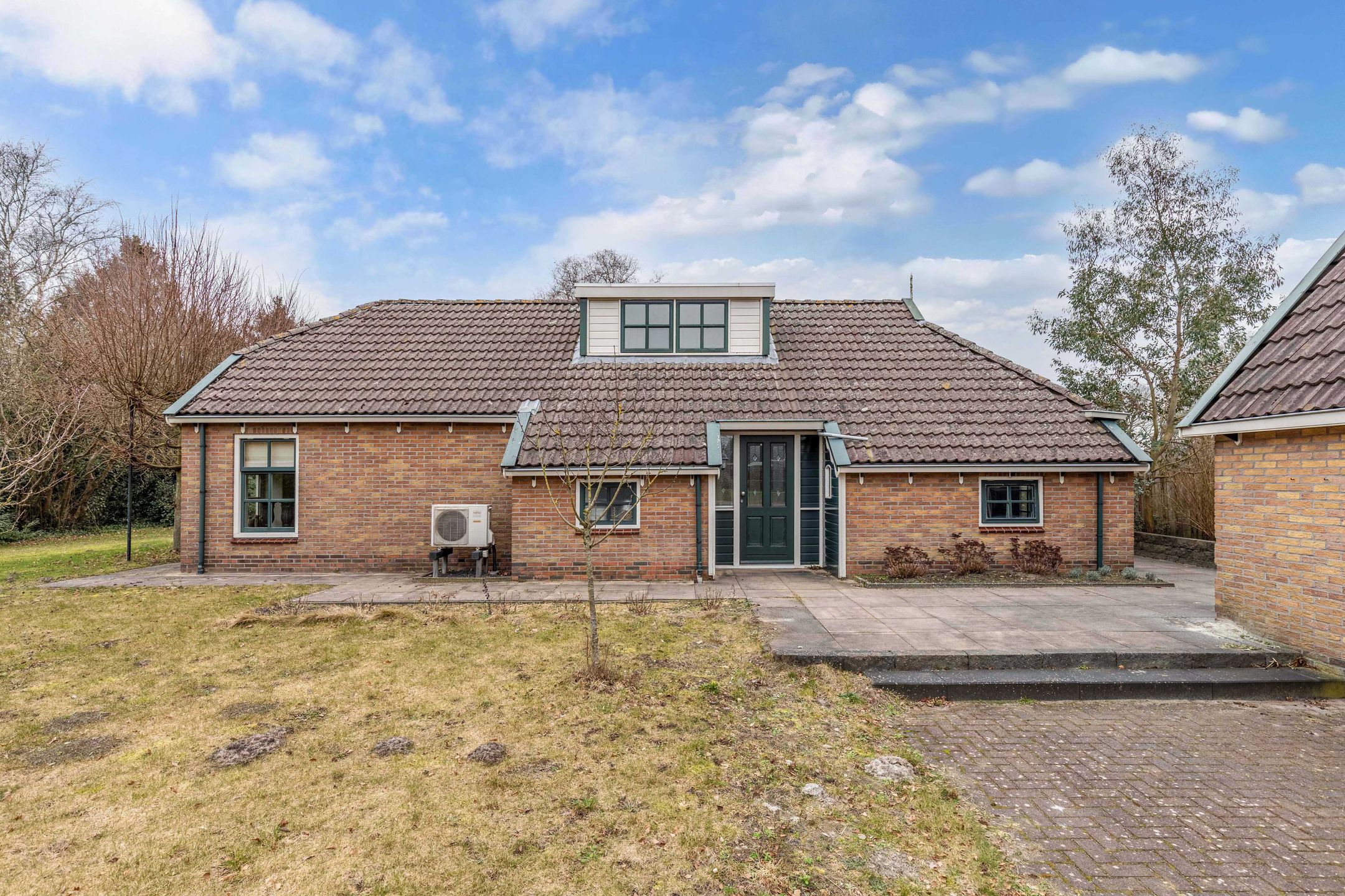 Foto 6 van Warreboslaan 29