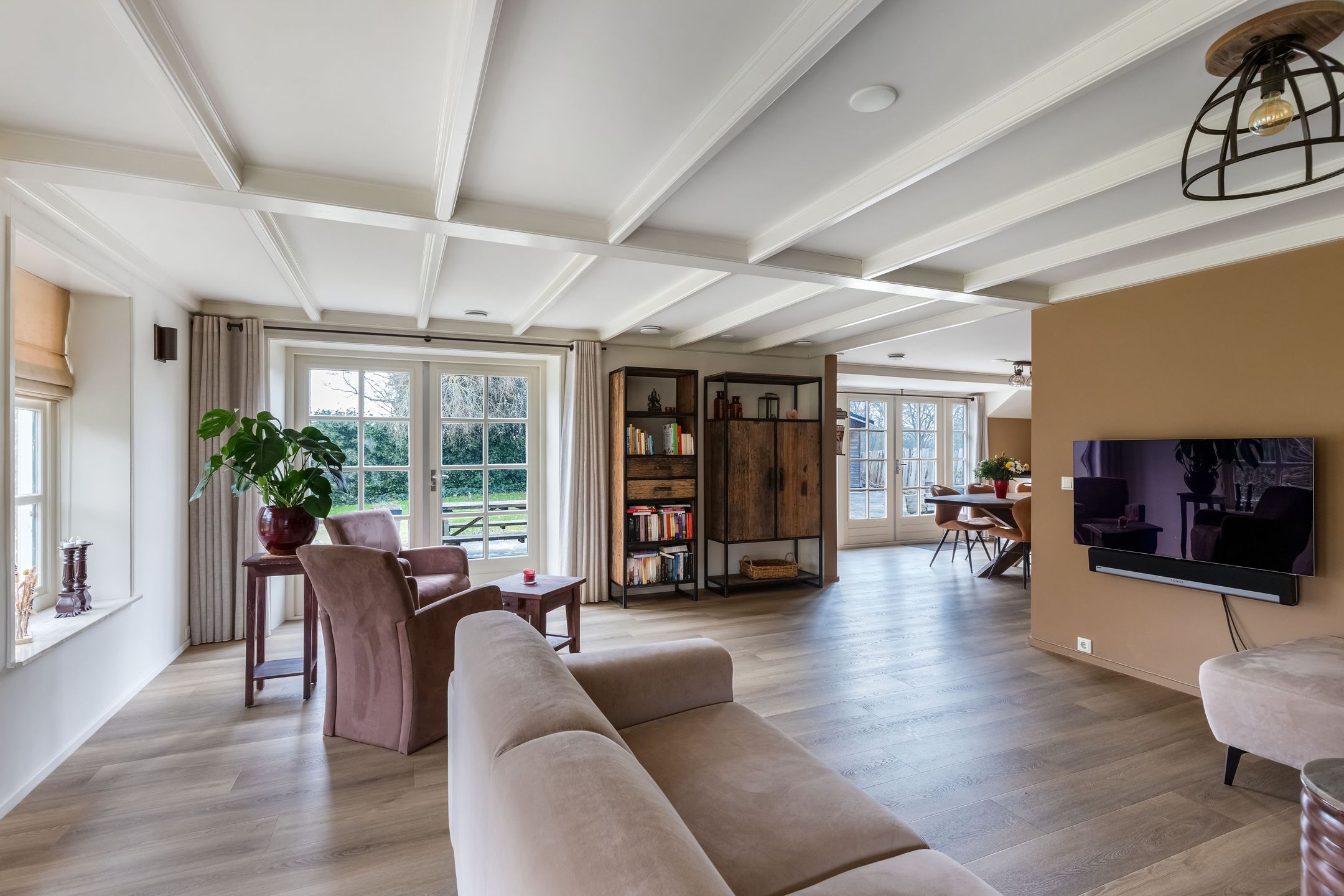 Foto 15 van Warreboslaan 29