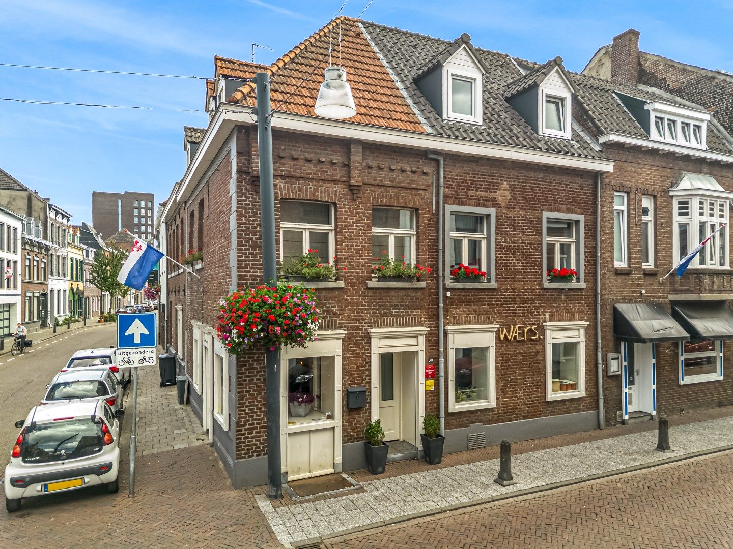 Bekijk foto 1 van Bakkerstraat 30
