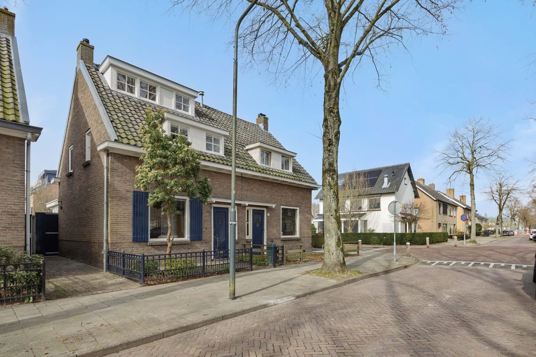 Photo 37 of Hoogstraat 73
