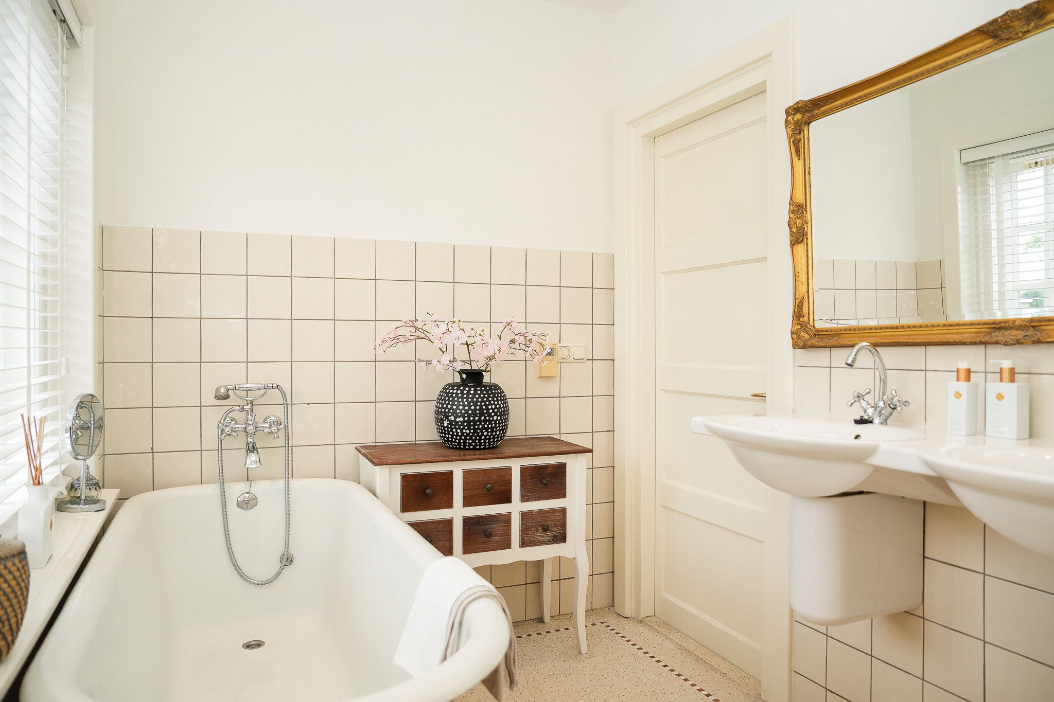 Foto 27 van Kerkstraat 2