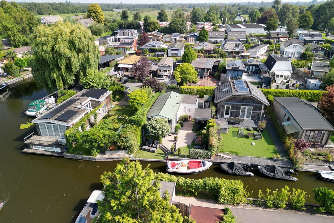 Photo 1 of Oud-Loosdrechtsedijk 113-CD7