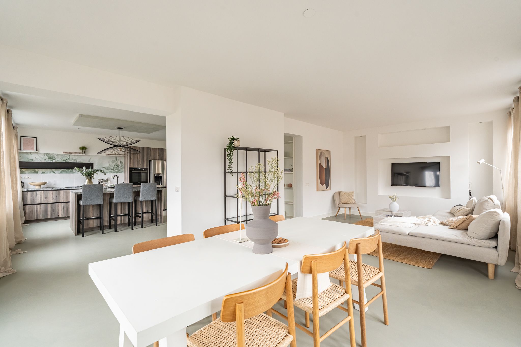 Modern Double Upper House with Large Roof Terrace in Oosterparkbuurt — 12