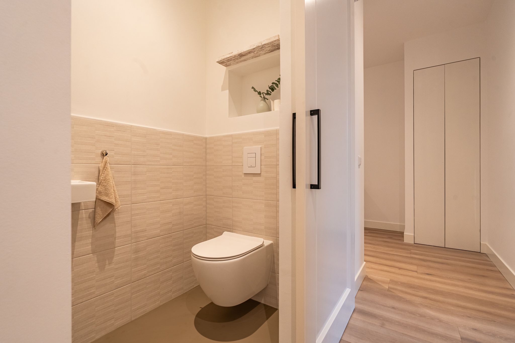 Modern Double Upper House with Large Roof Terrace in Oosterparkbuurt — 42