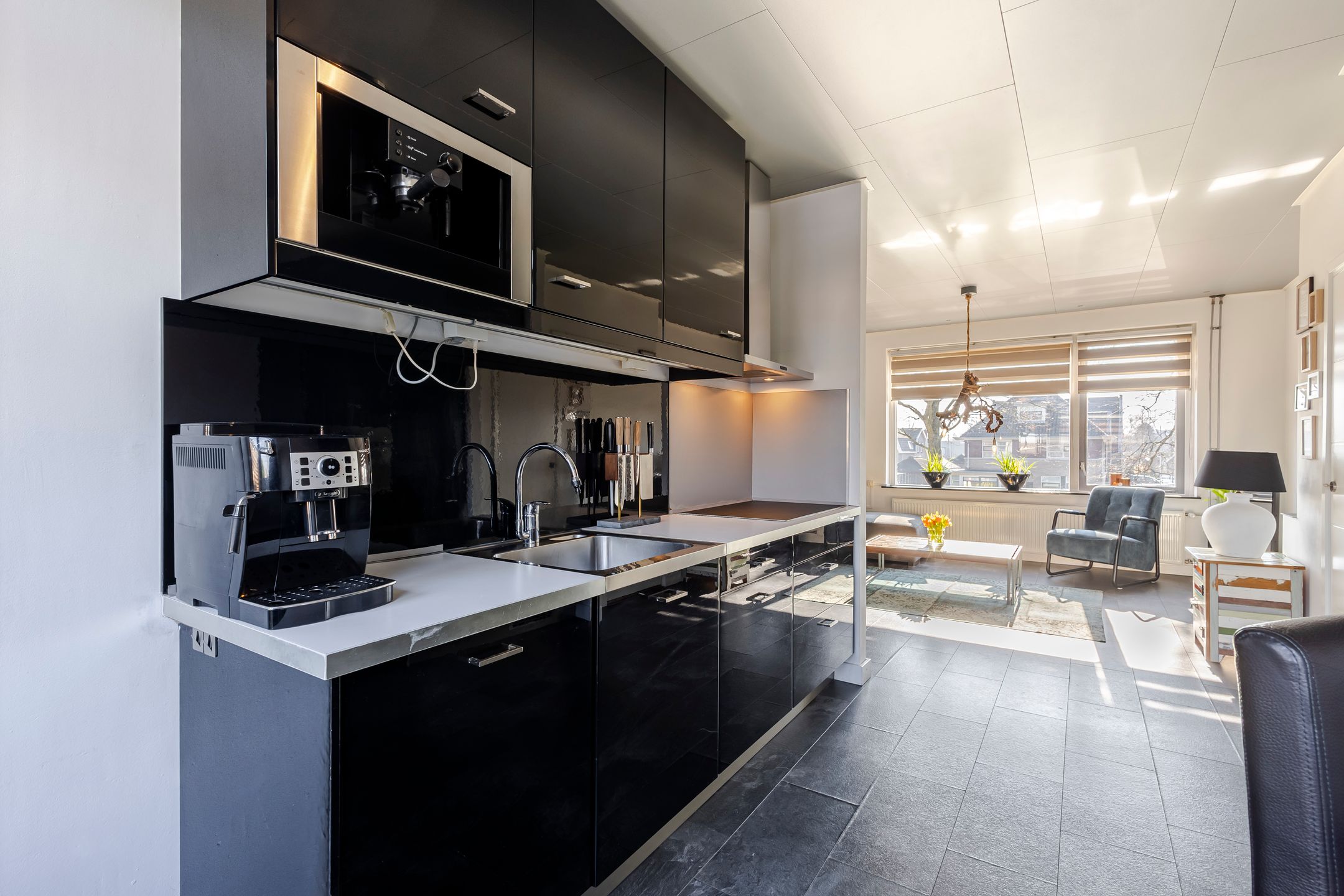 Foto 6 van Damstraat 12-B