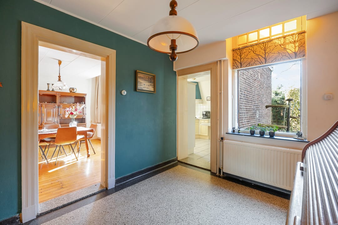 Statig en sfeervol karakteristiek woonhuis met veel leefruimte in Swalmen — 13