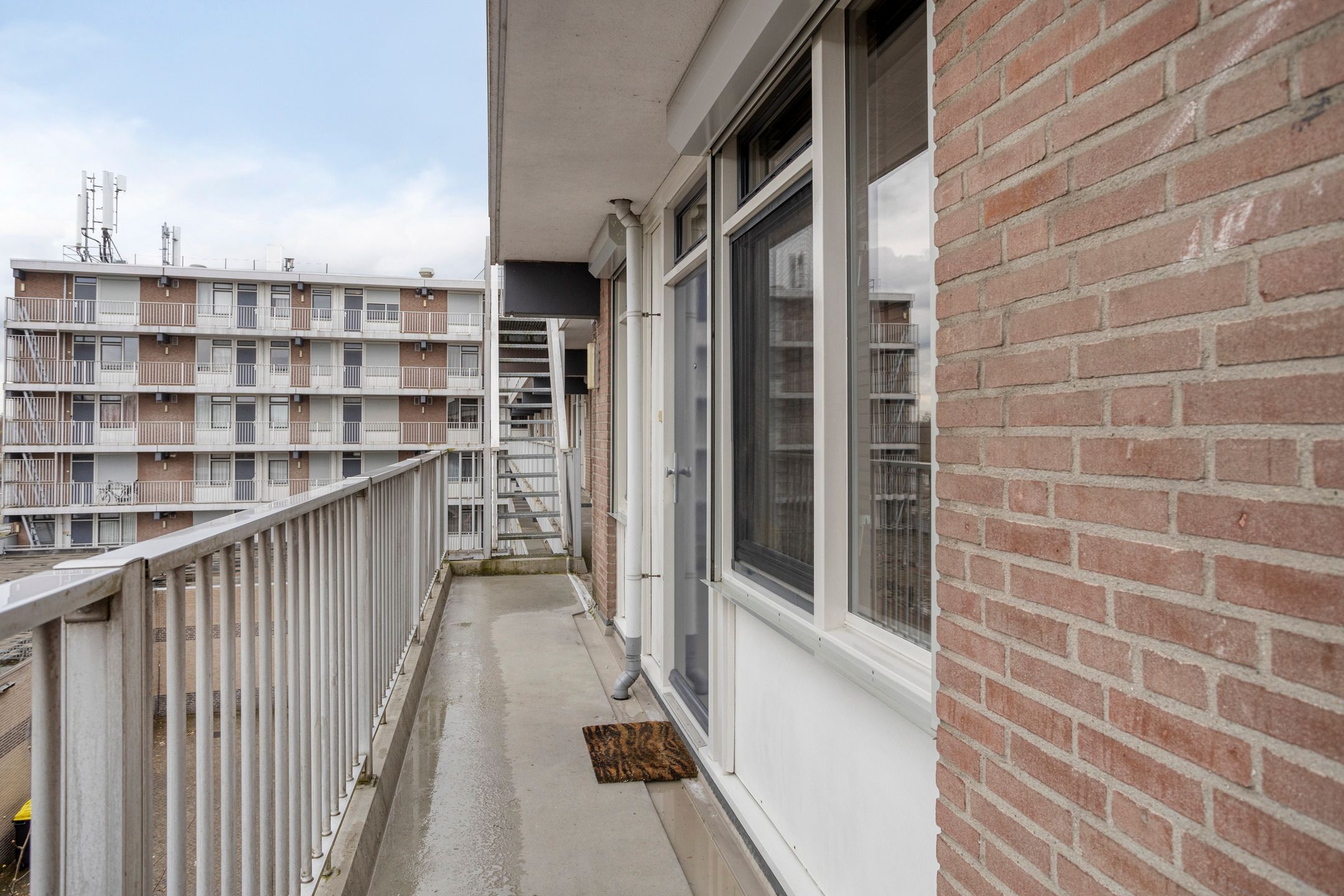 Photo 9 of Maaspoortweg 343
