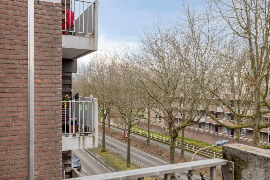 Photo 22 of Maaspoortweg 343