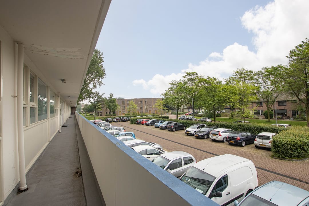 Spacious apartment with balcony on the west in Alkmaar — 22