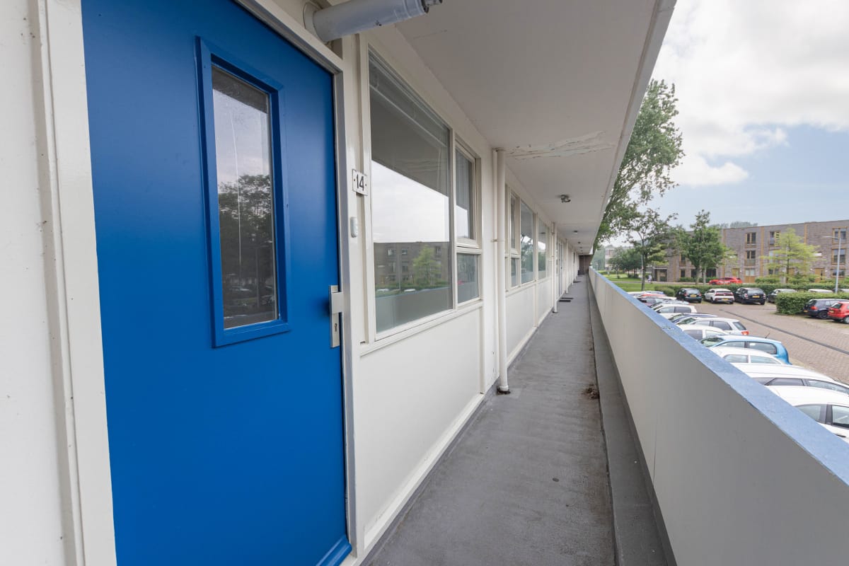 Spacious apartment with balcony on the west in Alkmaar — 21