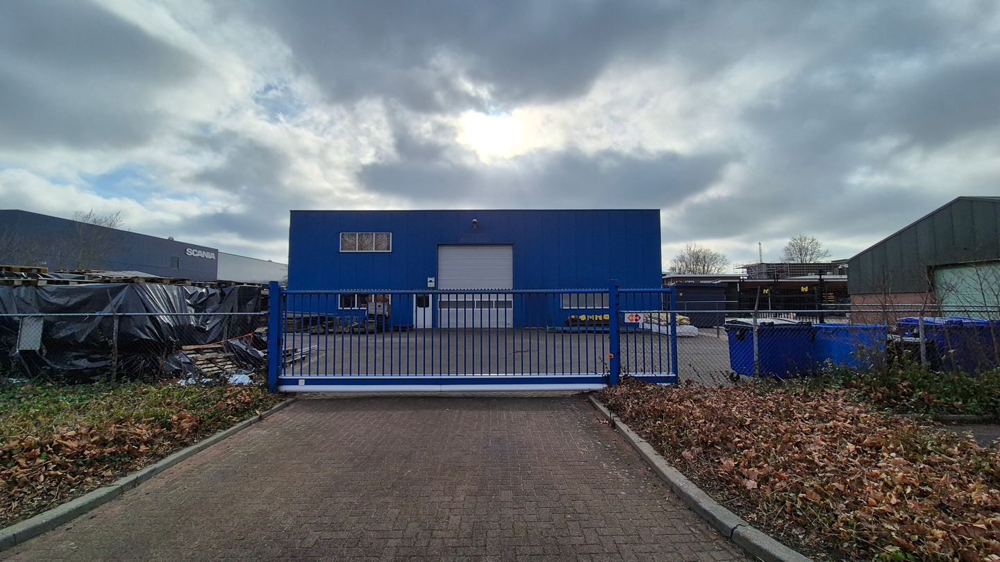 Bekijk foto 1 van Industrieweg 30