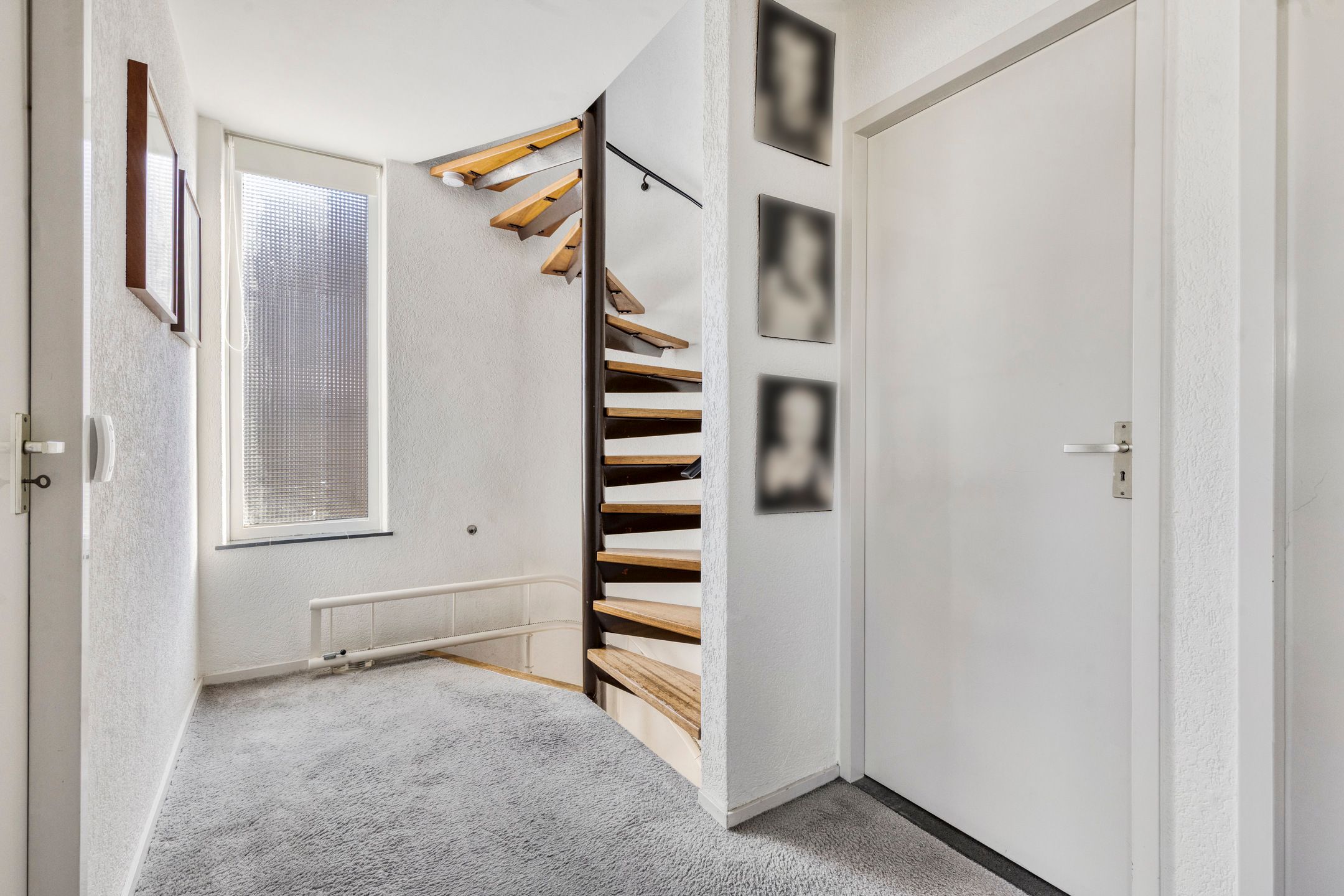 Foto 24 van Roerlaan 35