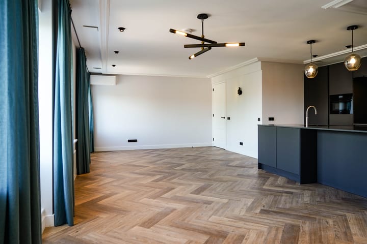 Photo 3 of Nassaulaan 6-G