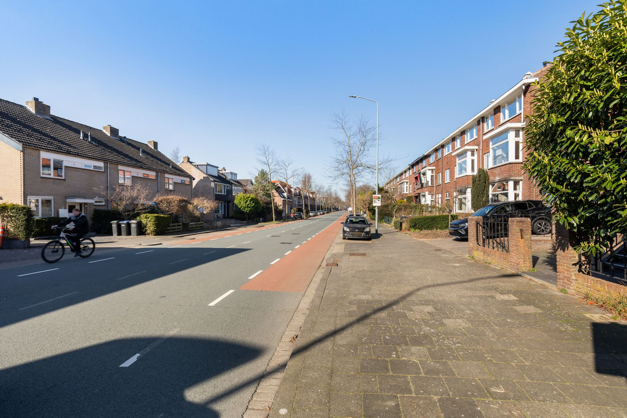 Spacious ground floor apartment with three floors and garden in Dordrecht — 27