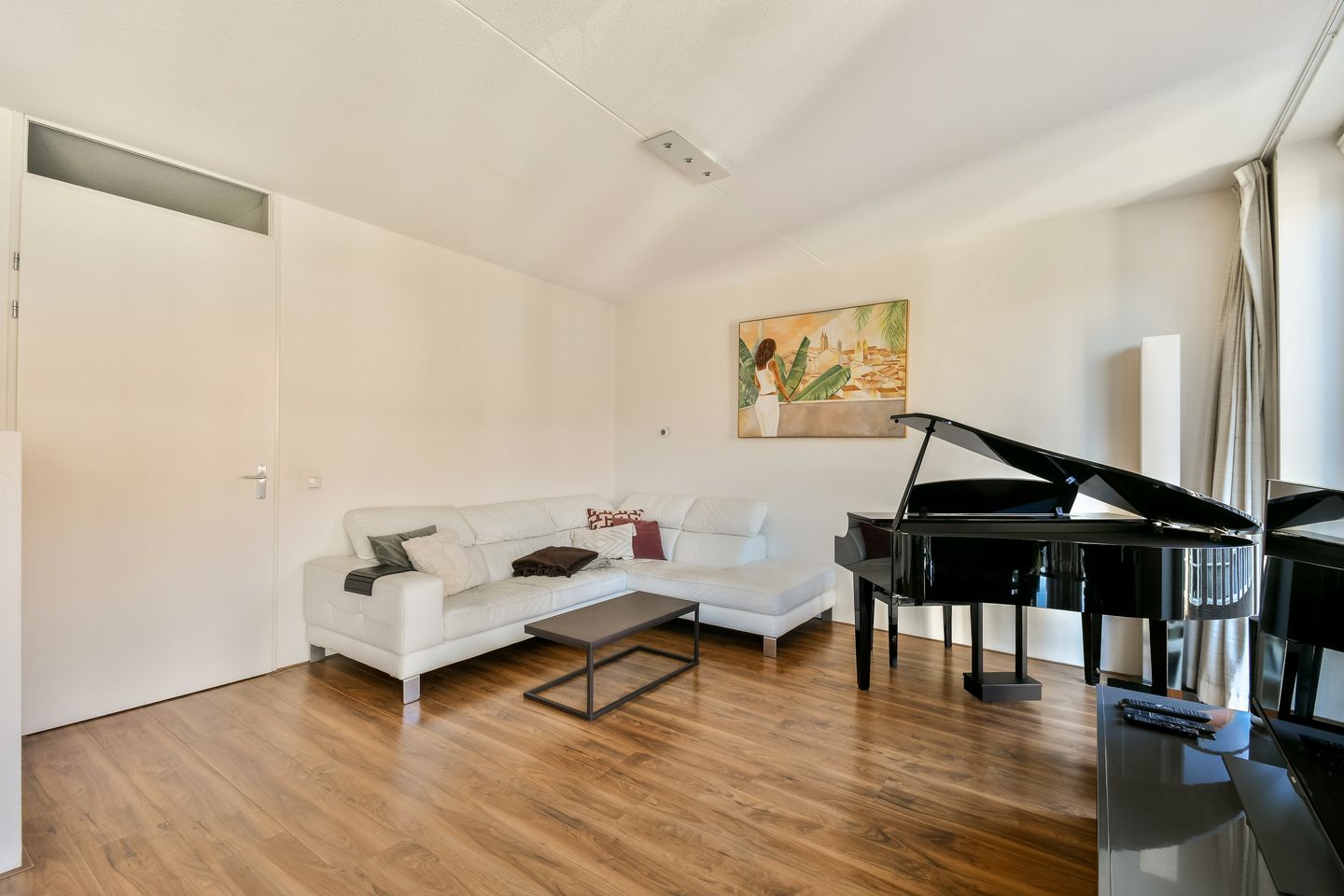 Photo 4 of Cornelis Dirkszstraat 11-D12
