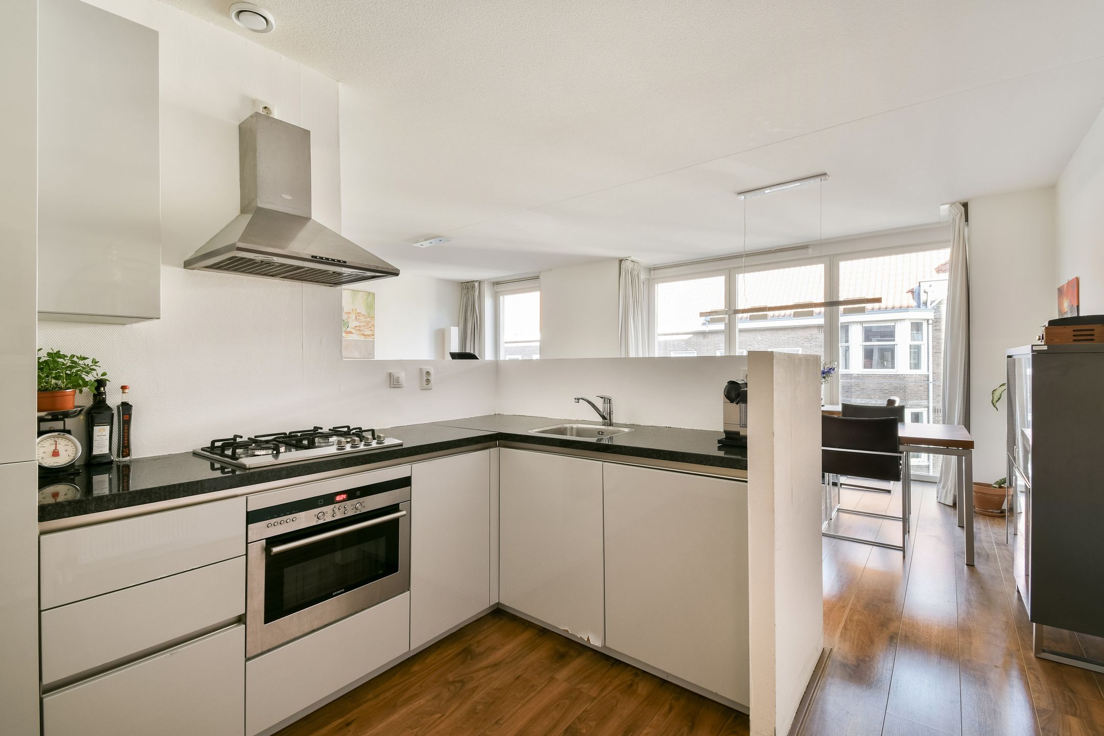 Photo 6 of Cornelis Dirkszstraat 11-D12