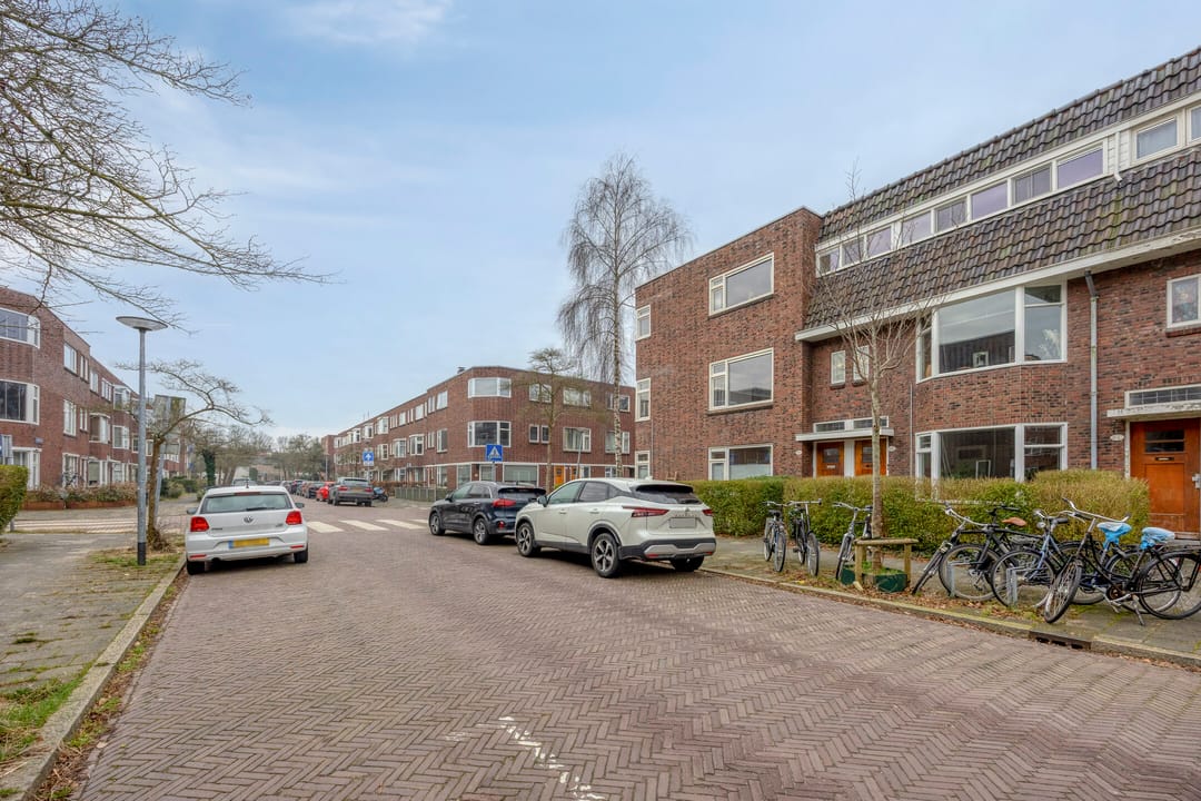 Photo 31 of Van Starkenborghstraat 65