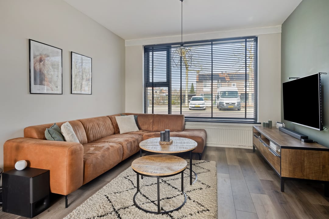 Foto 2 van Het Midden 19