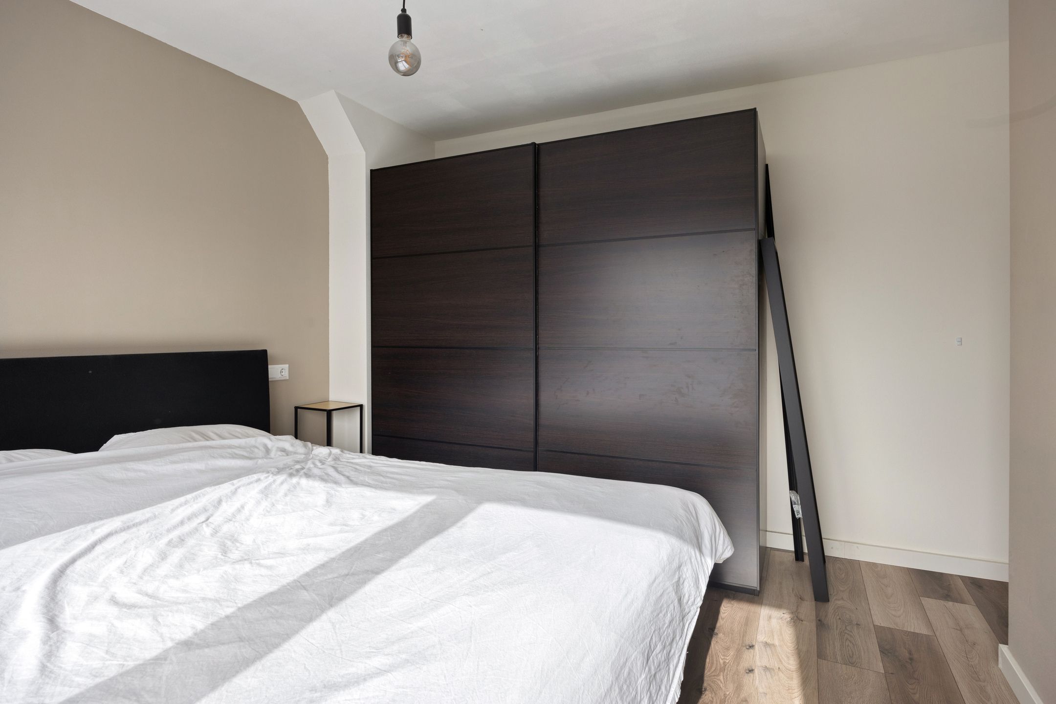 Foto 21 van Het Midden 19