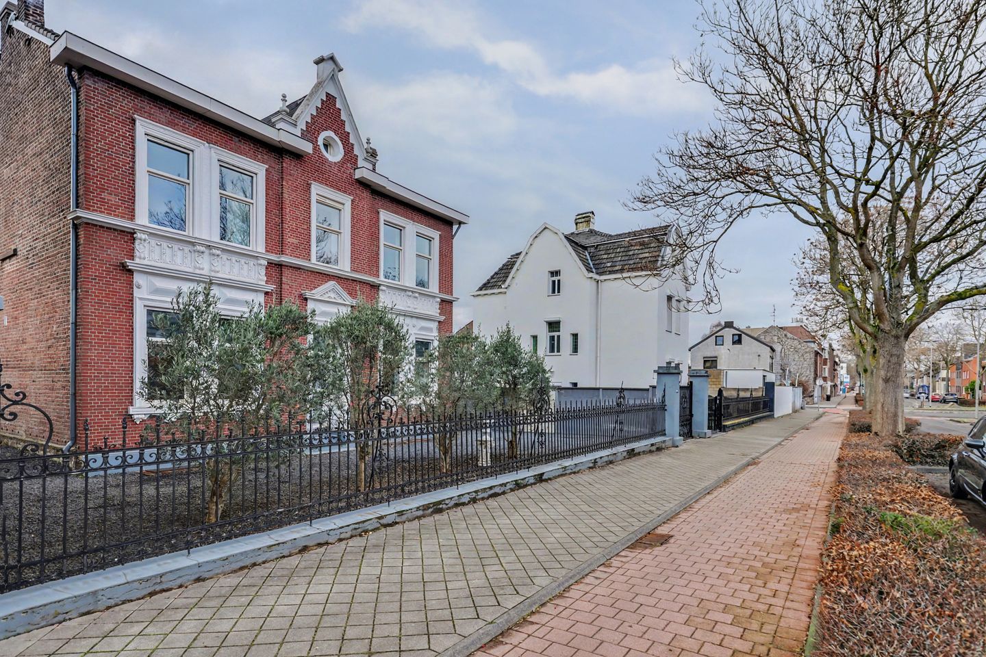 Bekijk foto 2 van Nieuwstraat 93