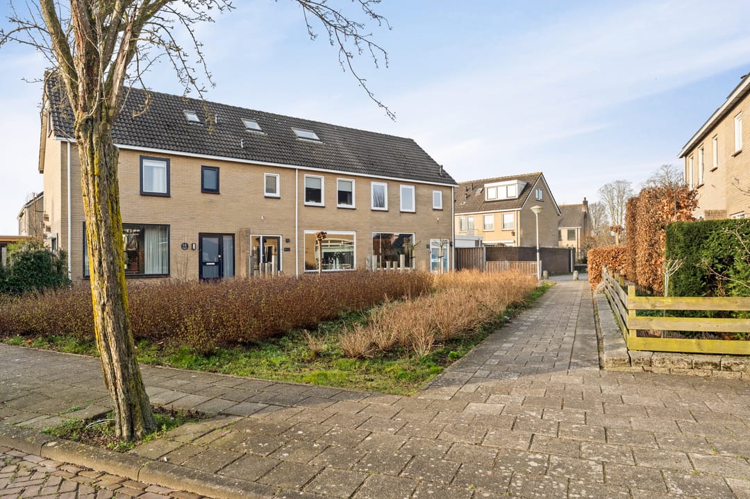 Foto 61 van Marie Curielaan 22