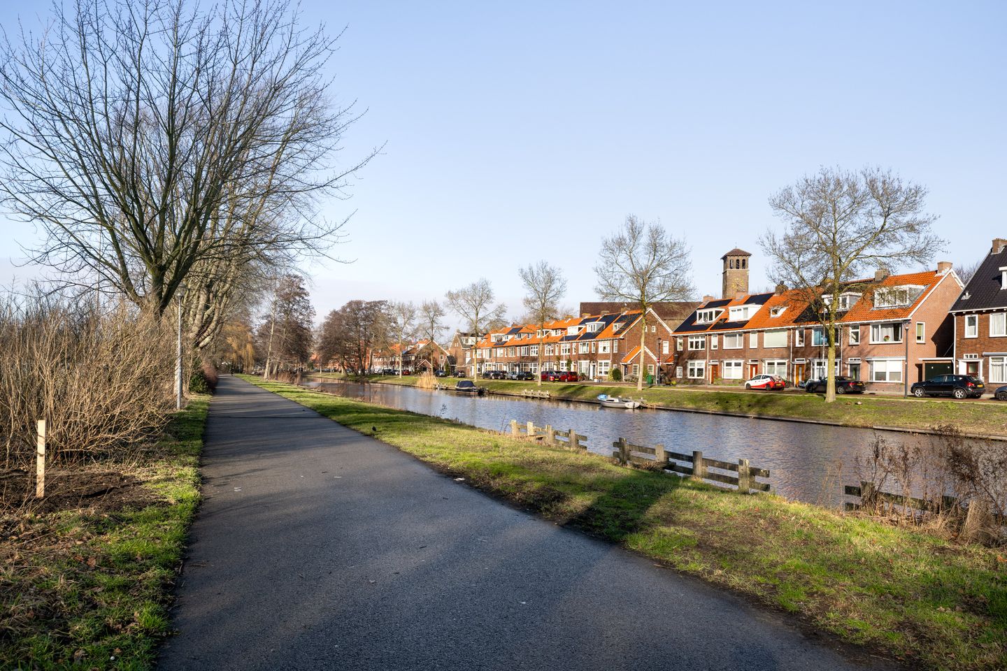 Spacious 1930s Family Home with Garden House in Haarlem — 33