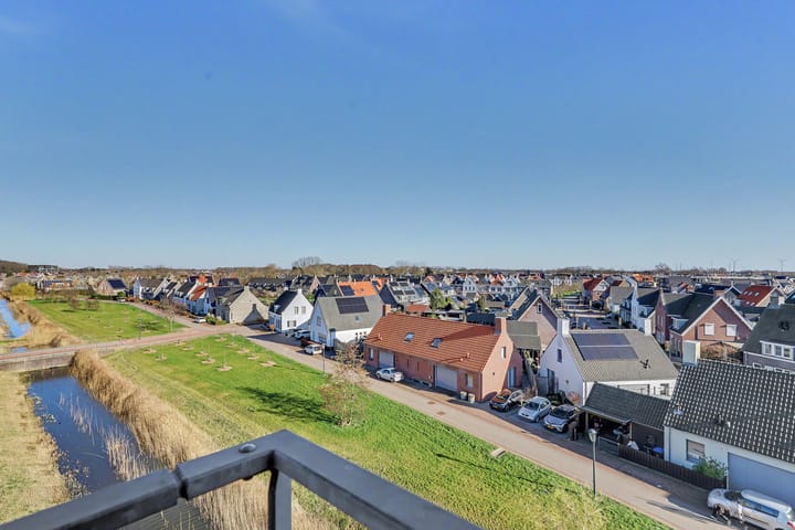 Foto 3 van John Denverlaan 48