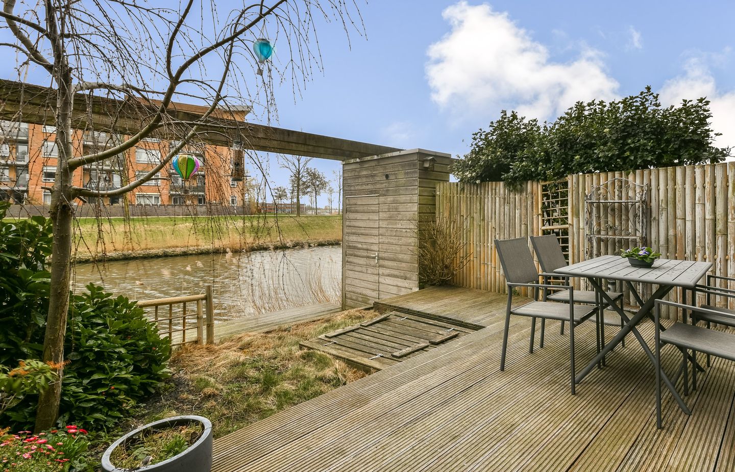 Foto 10 van Pioentuin 13