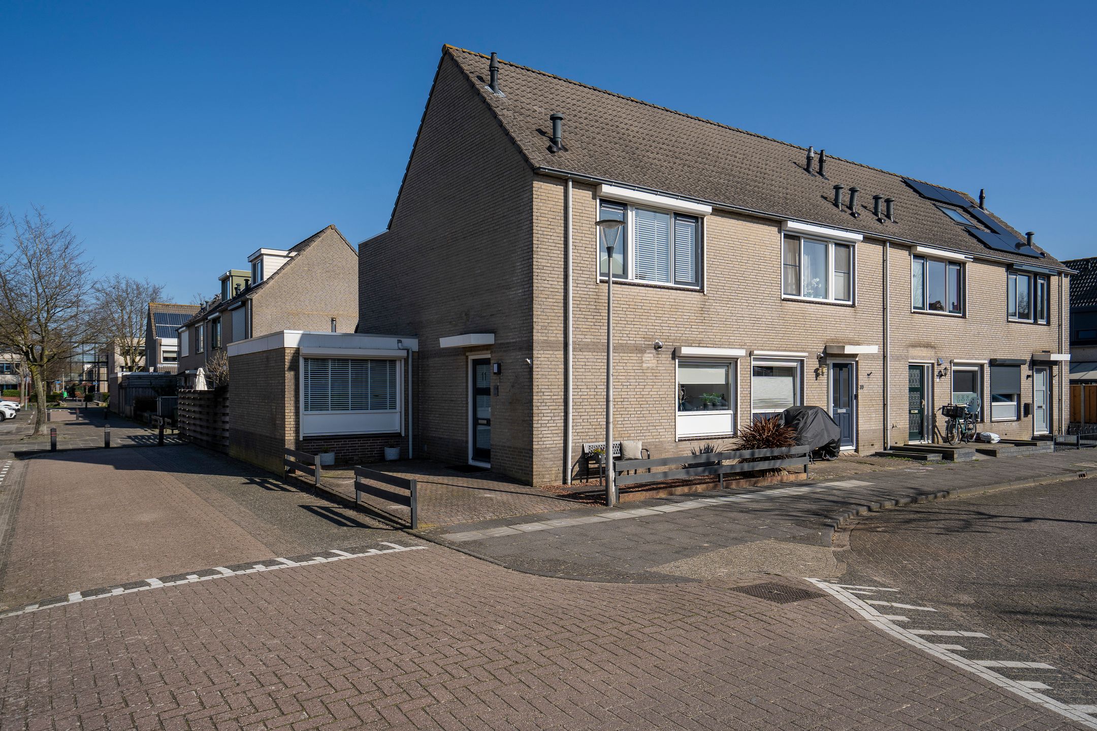 Buying a house in The Netherlands., Lansier 11