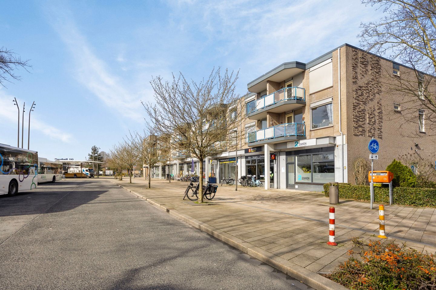 View photo 3 of Stationsplein 2