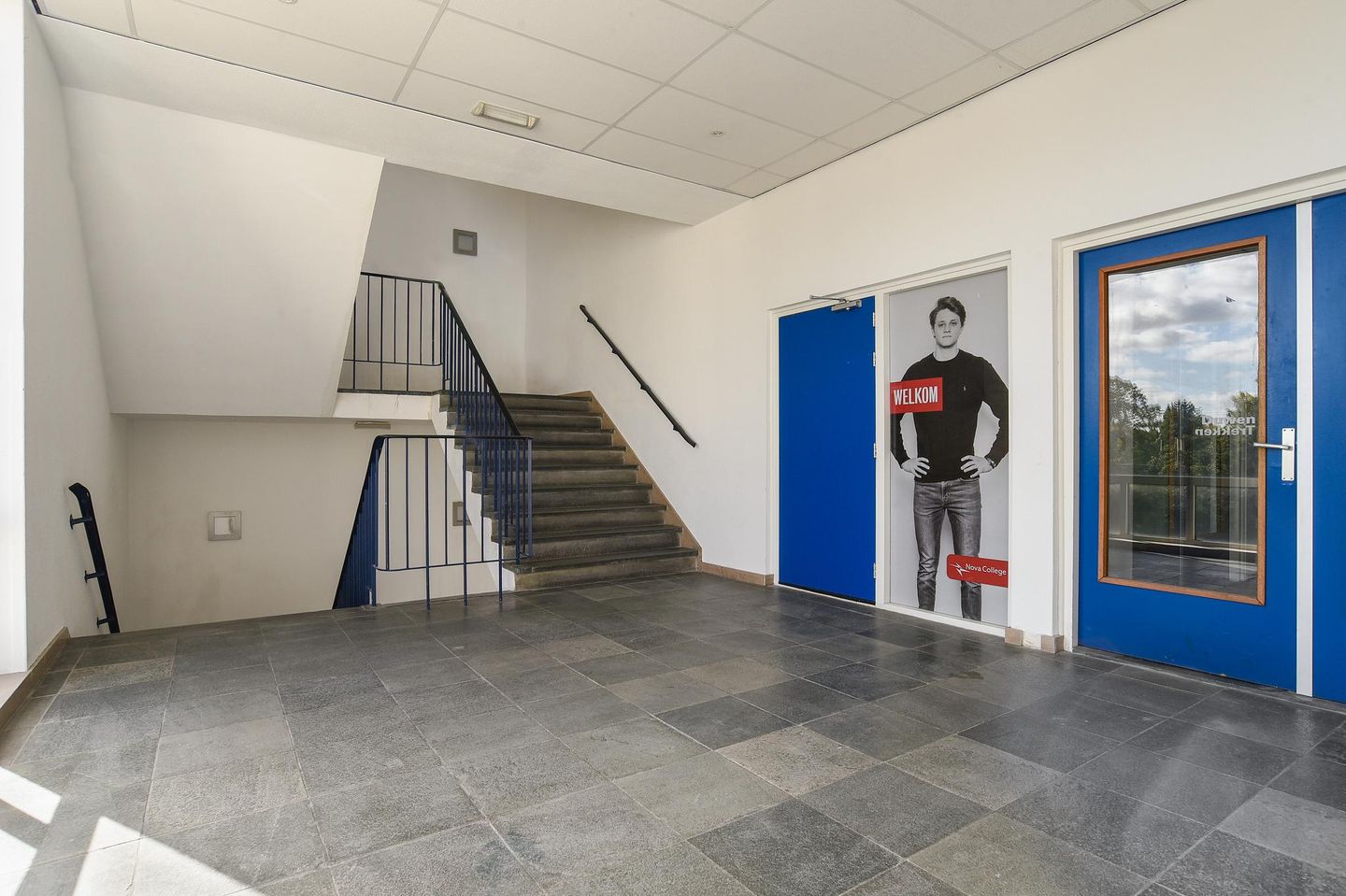 View photo 3 of Zijlweg 148-C