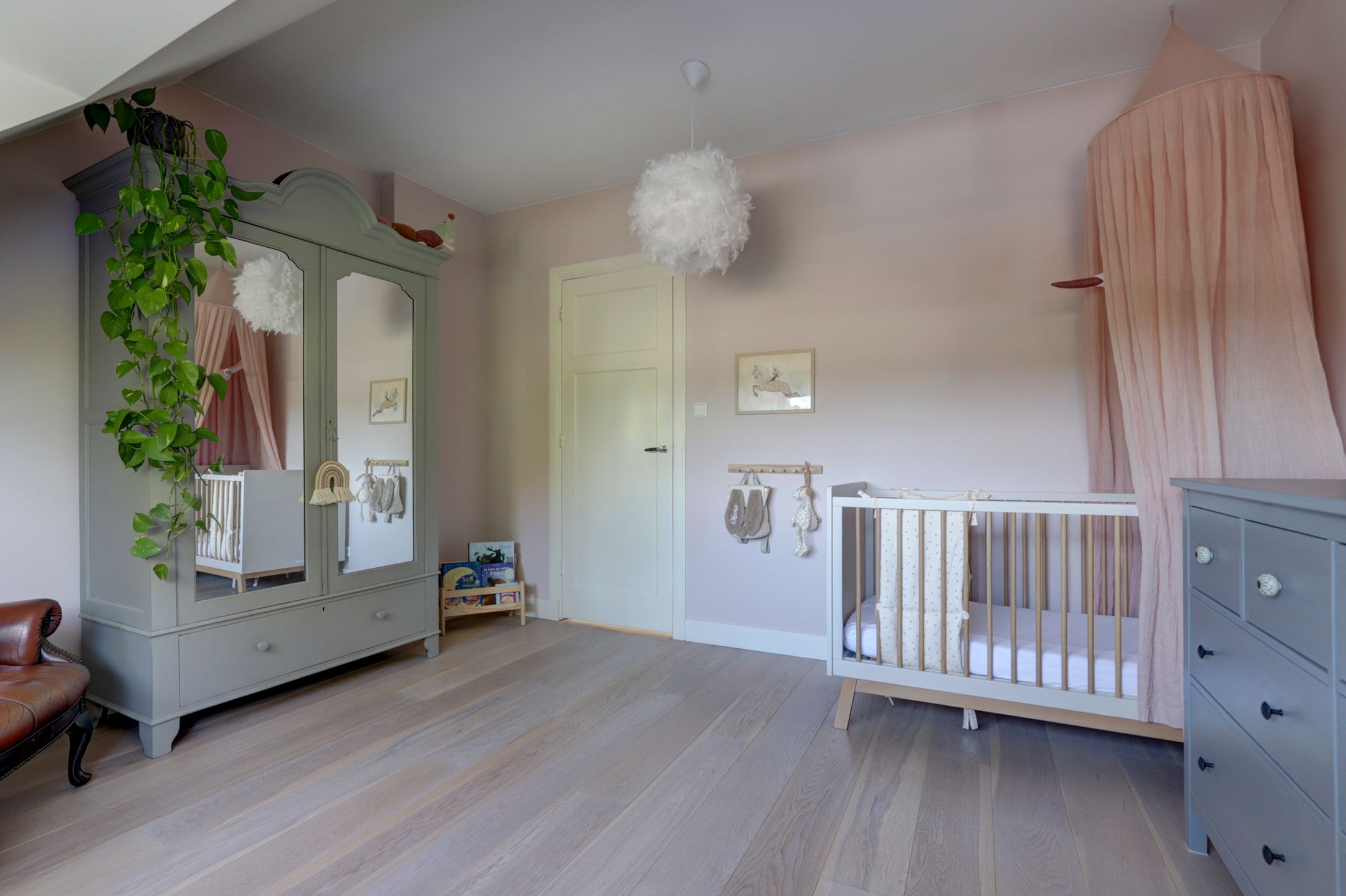 Photo 33 of Laan van Nieuw Oosteinde 426