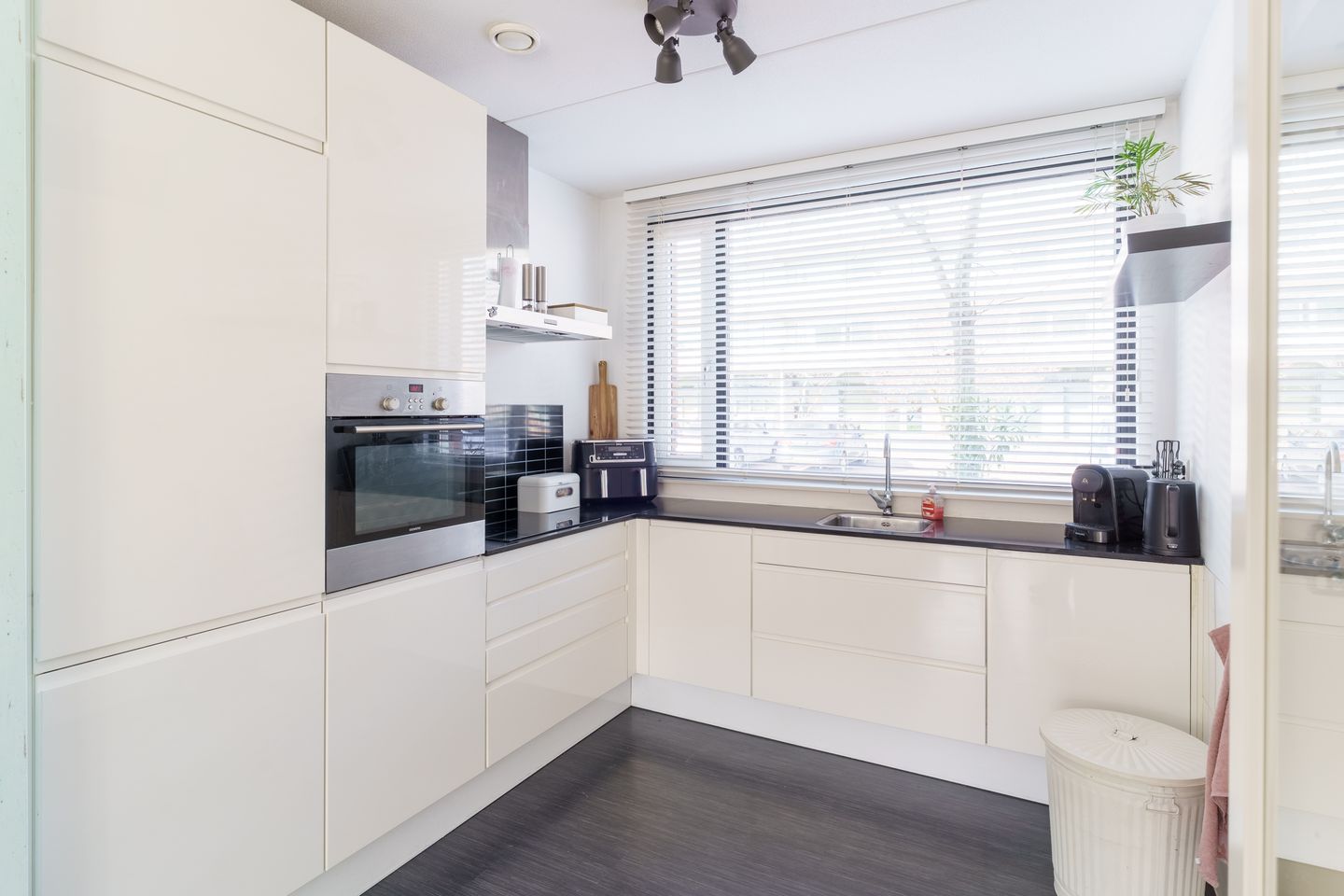 Photo 5 of Breedkapper 25