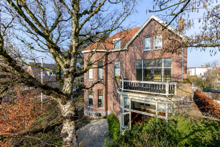 Photo 2 of Burgemeester Knappertlaan 30